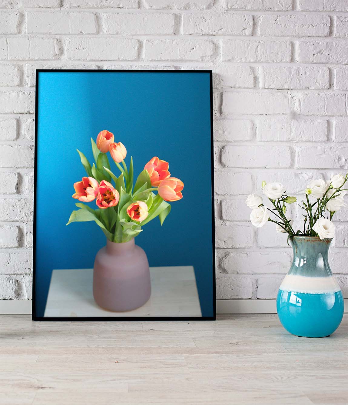 Tulips In a Vase - Klasika