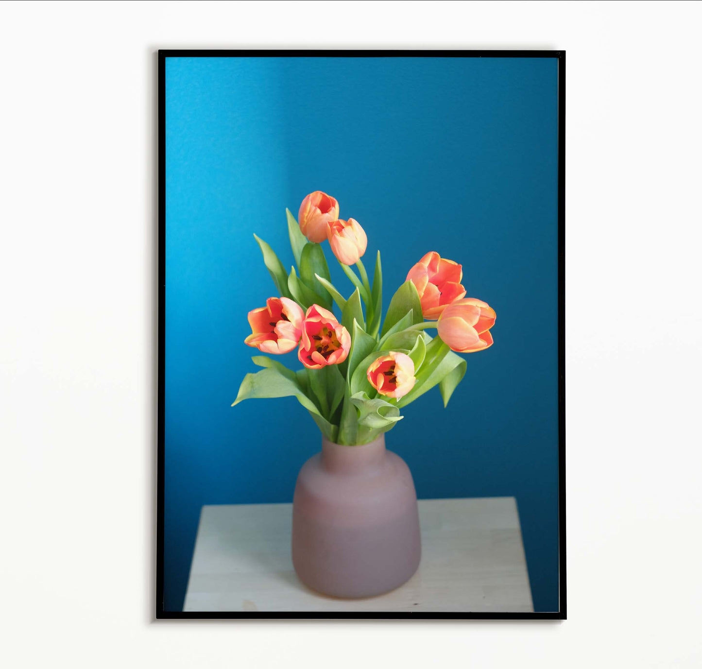 Tulips In a Vase - Klasika